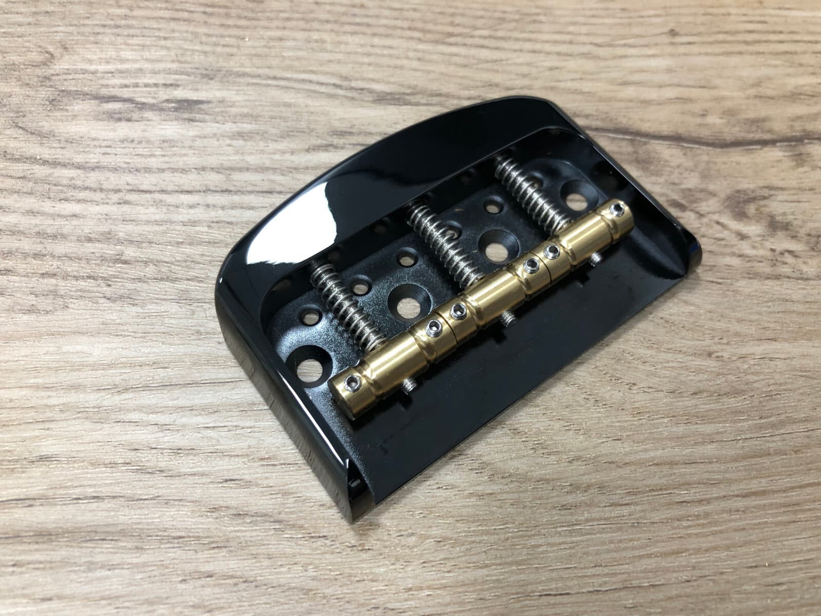 AUMSEN Short Bridge w/ Compensated Brass Saddles for TL Guitar BLACK — Aumsen CNC-machined saddles