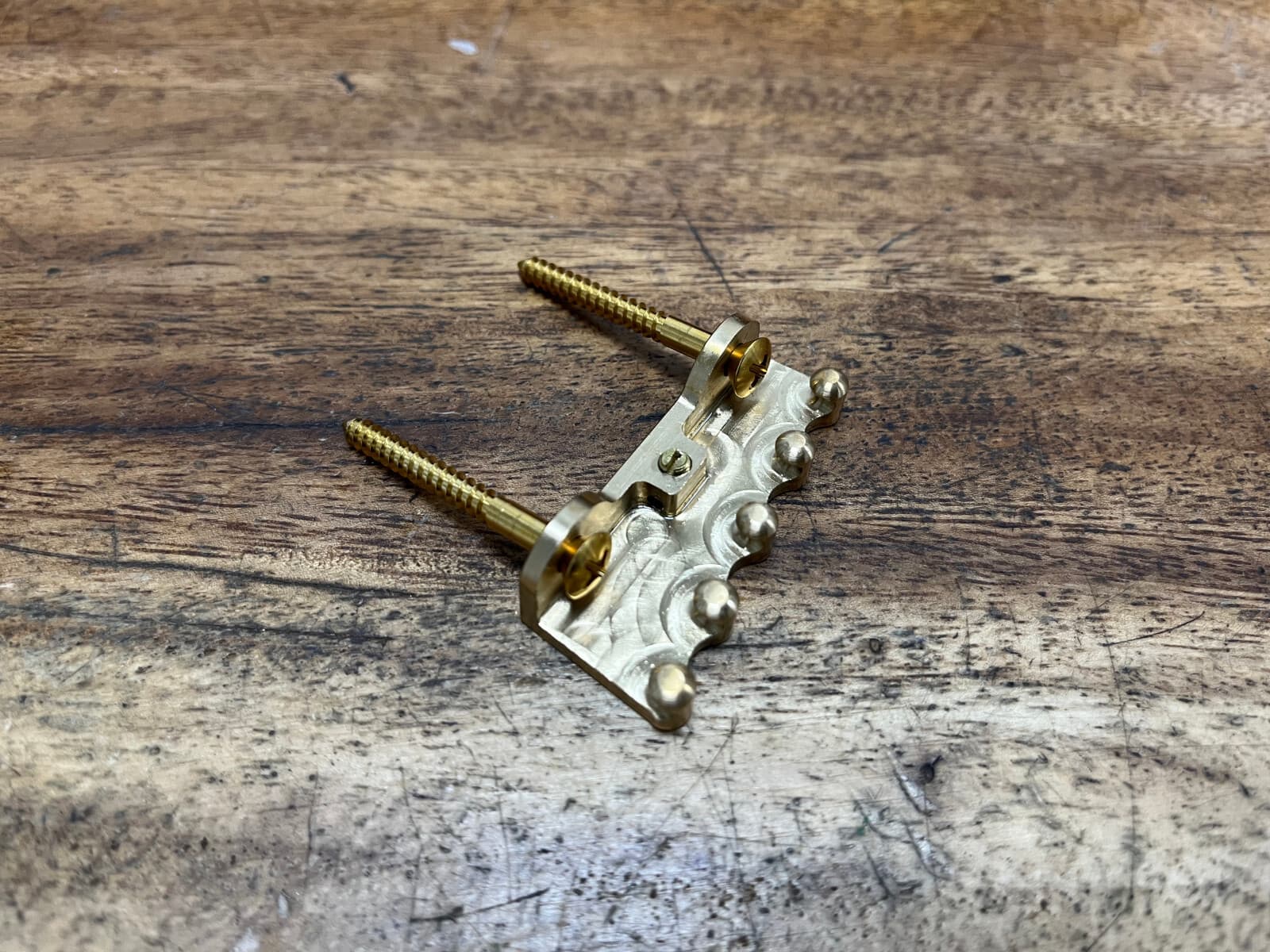 Brass Tremolo Spring Claw - Balance Spring & String Tension -For Fender — Aumsen guitar part